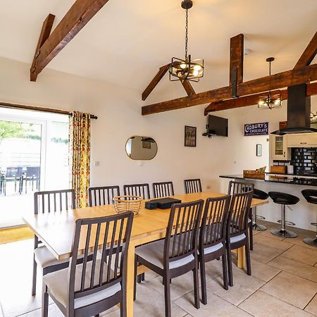 Y Beudy The Dairy Villa Oswestry Exterior photo